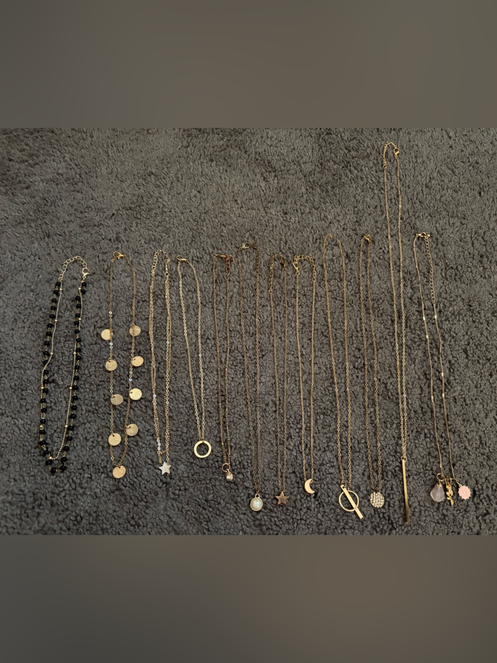 Lot of 12 Gold Necklaces/Chokers
